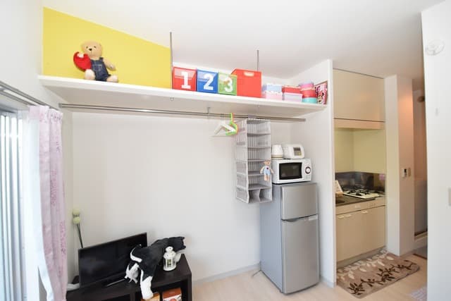 Room image 8