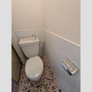 Room image 12