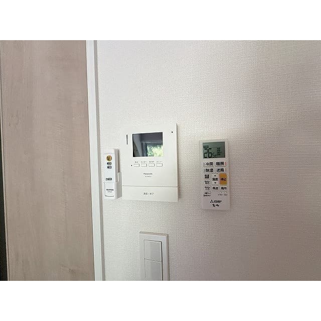 Room image 14