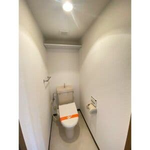 Room image 9