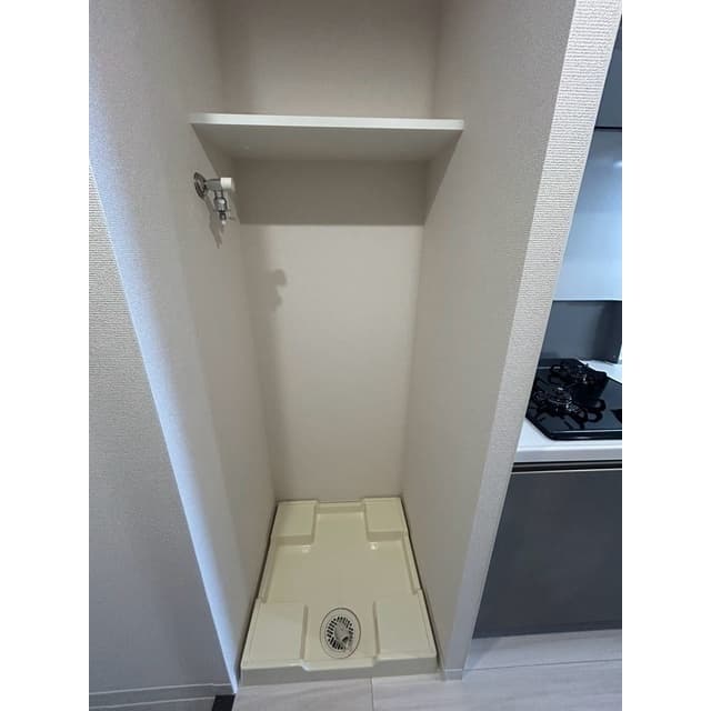 Room image 10