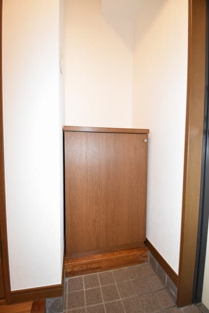 Room image 11