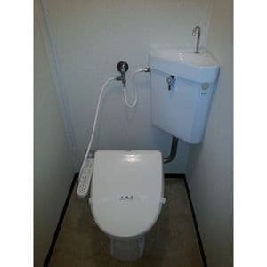 Room image 9