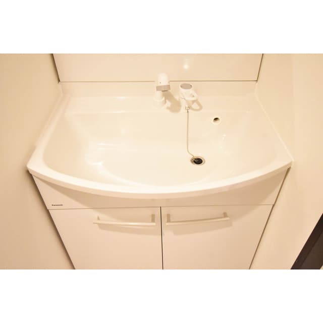 Room image 12
