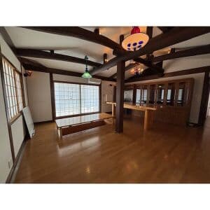 Room image 13