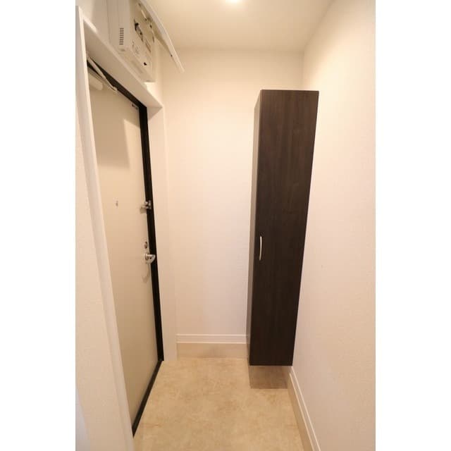 Room image 14