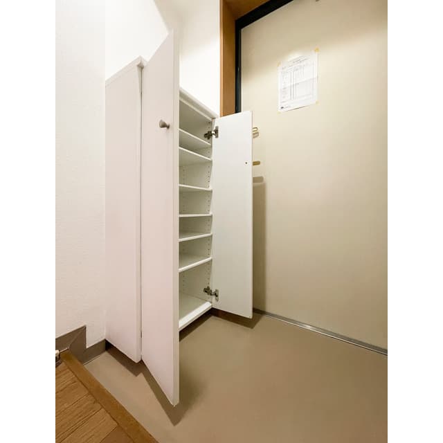 Room image 14