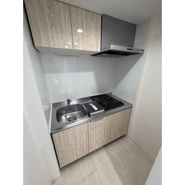 Room image 8