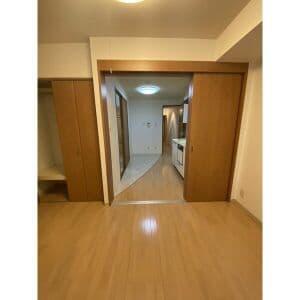 Room image 14