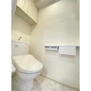 Room image 16