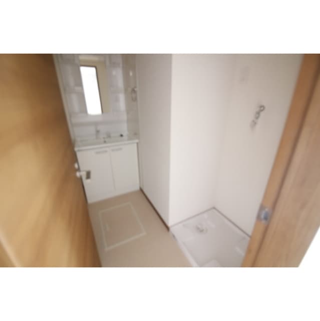 Room image 14
