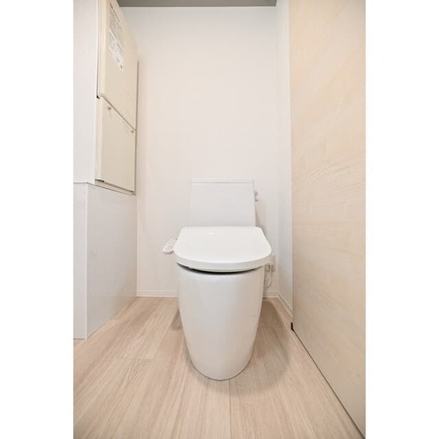 Room image 13