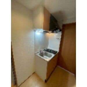 Room image 10