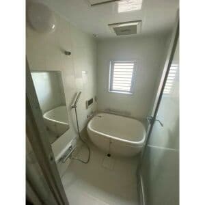 Room image 16