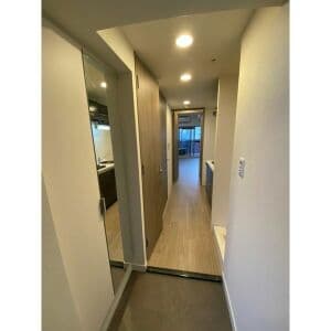 Room image 12
