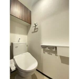Room image 14