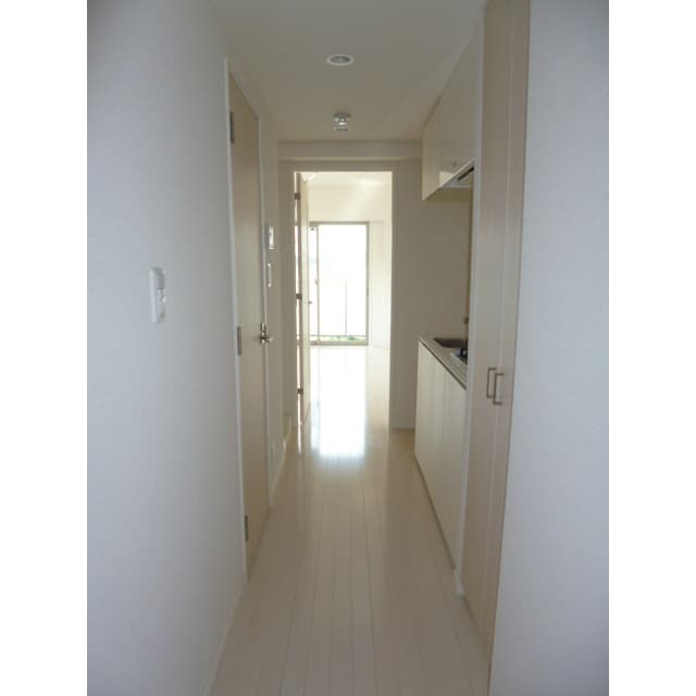 Room image 15