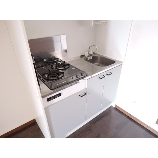 Room image 9