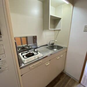 Room image 9
