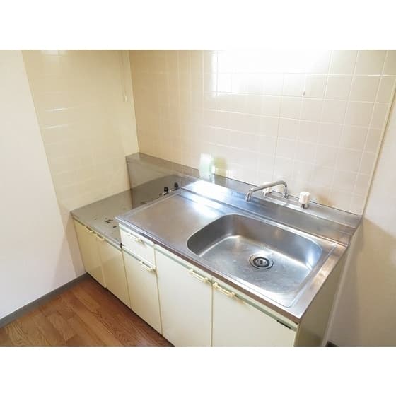 Room image 11