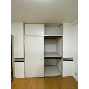Room image 12