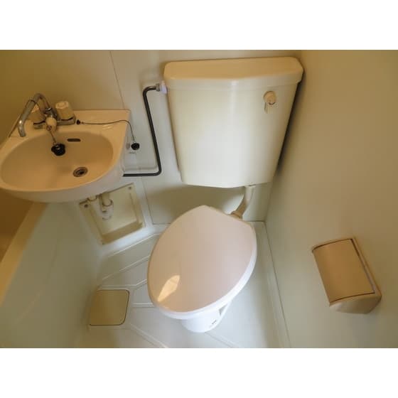 Room image 11