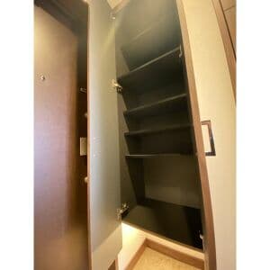 Room image 13