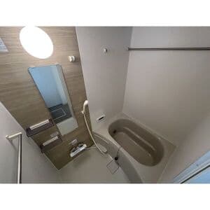Room image 11