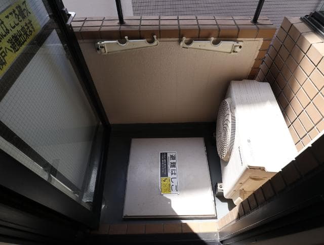 Room image 11