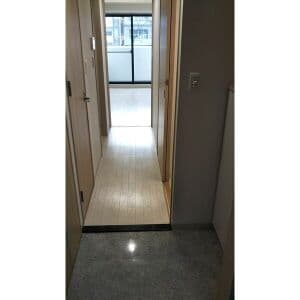 Room image 12