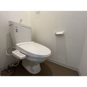 Room image 9