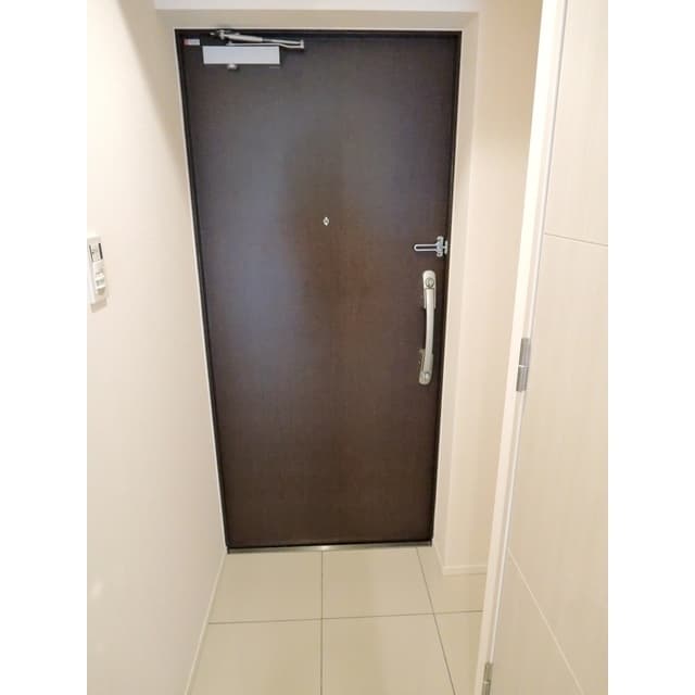 Room image 12