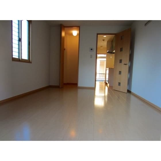 Room image 10