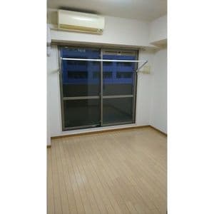 Room image 14