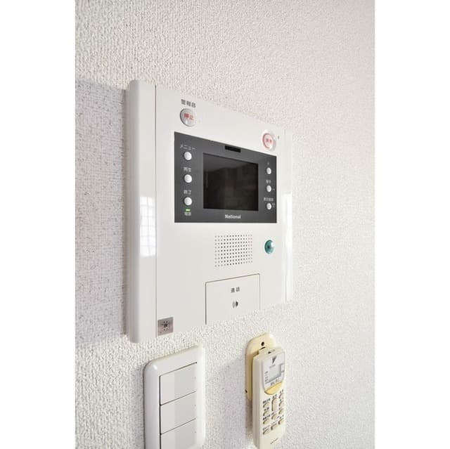Room image 12
