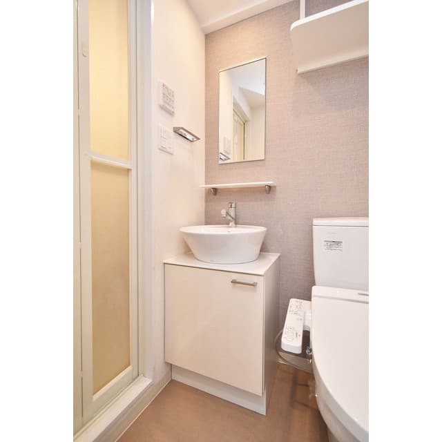 Room image 11