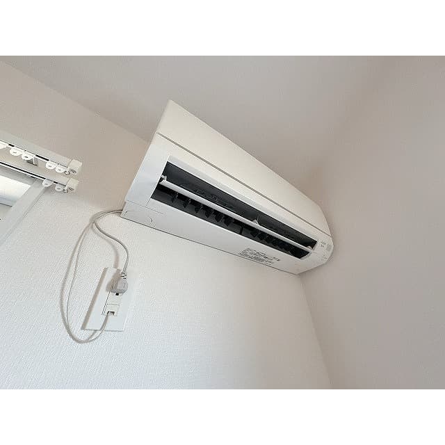 Room image 13