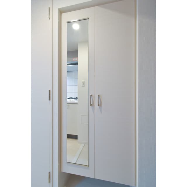 Room image 15