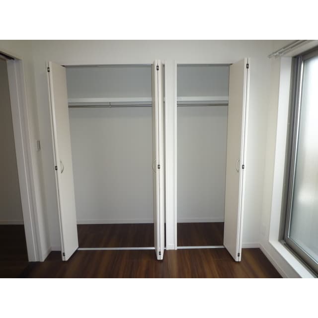 Room image 14