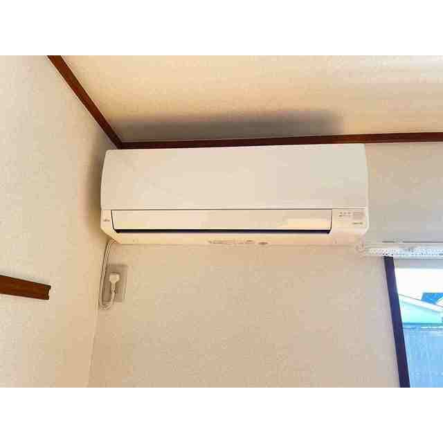 Room image 9