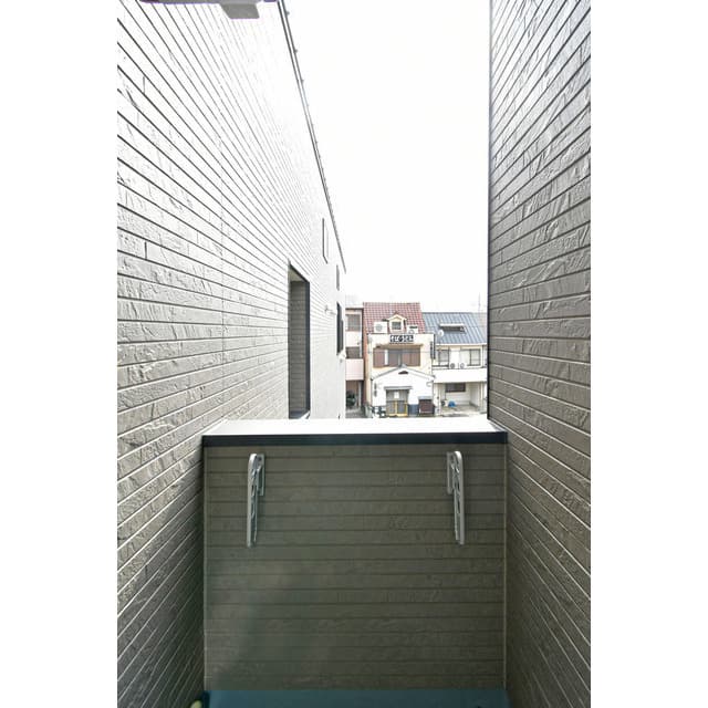 Room image 16
