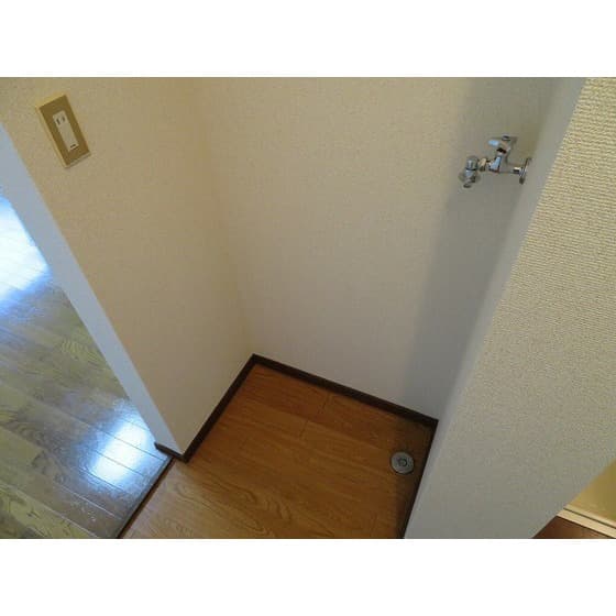 Room image 12