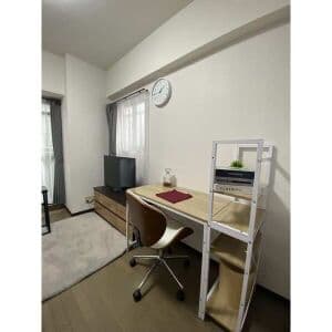 Room image 8