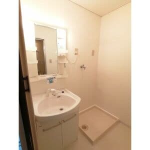 Room image 14