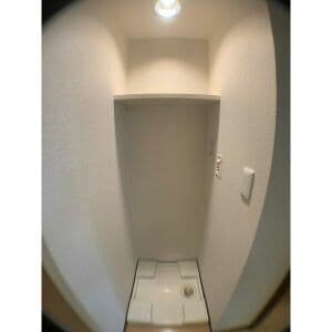 Room image 14