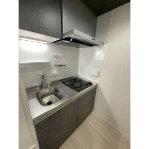Room image 9