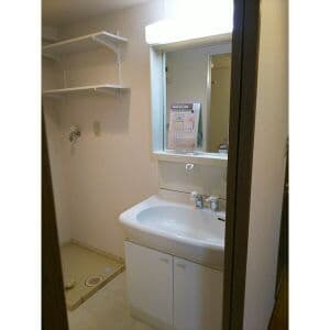 Room image 12