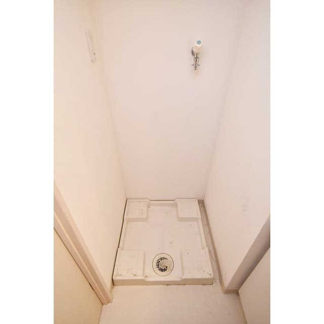 Room image 14