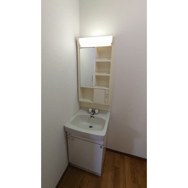 Room image 14