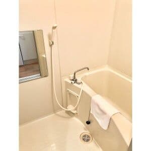 Room image 9
